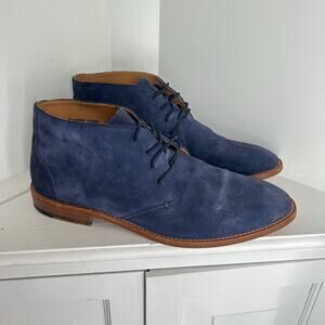 Men’s navy suede Sebago chukka boots